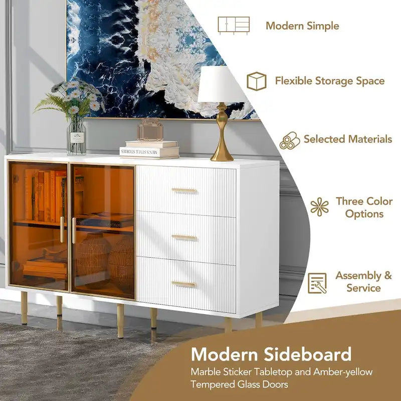 Buffet moderne avec portes vitrées