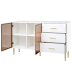Buffet moderne avec portes vitrées