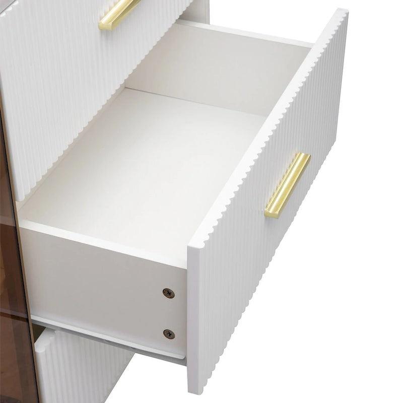 Buffet moderne avec portes vitrées